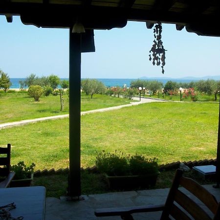 Elli'S House Villa Ierissos Exterior photo